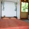 backpackers guesthouse Border