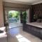 African Palm Cottage and Guesthouse - Durbanville