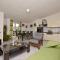 Apartments Mladen