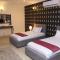 Westin Suites