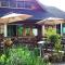 Binas Haus Pousada, Cafeteria e Atelier