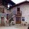 GITES LES MAISONS ROUGES