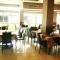 SinKiat Buri Hotel