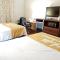 Days Inn by Wyndham Greensboro NC