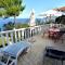 Apartments by the sea Rogac, Solta - 16223