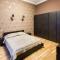 Svobody Avenue 10