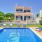 Foto: Olhos de Agua Villa Sleeps 6 Pool Air Con WiFi 7/9