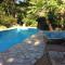 Casa Colonial Térrea no Saco da Capela em Ilhabela