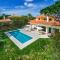 Foto: Almancil Villa Sleeps 6 Pool Air Con WiFi T607846