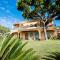 Foto: Vale do Lobo Villa Sleeps 8 Pool Air Con T479945 35/40