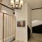 You Empire Hostel & Bar
