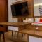 RedDoorz Plus @ CBD Bintaro