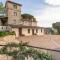 Pulciano Apartments