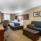 Comfort Suites - Cedar Falls