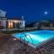 Elegant Villa in Istria with Outdoor Pool - Tinjan