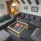LAAX Homes - Val Signina 8-18