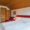 LAAX Homes - Val Signina 8-18