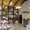 MinAli Boutique Hotel