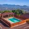Luxury City View Rental in Kingston Foto: Luxury City View Rental in Kingston