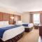 Comfort Inn & Suites Medicine Hat - Medicine Hat