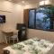 N&D Happy House- Studio Apartment - Phong tieu chuan khach san, bep nau va nha ve sinh trong khuon vien - Hanoi