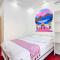 WHITE HOTEL & HOSTEL