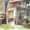 la vecchia casa rosa