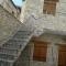 Christiana's stone studios - بانو يفكارا