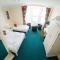 Queensbridge Hotel