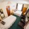 Queensbridge Hotel