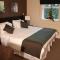 Greenvale Hotel