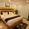 Foto: SHALLY RESIDENCE 3 12/44