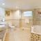Bay Gardens Beach Resort & Spa