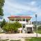 Apartman Iva-family holiday 250 m from pebble beach