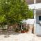 Apartman Iva-family holiday 250 m from pebble beach