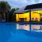 Woodstock Suite