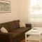 Ribere Apartment - Parnawa