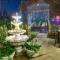 4 BR - Sleeps 8! Best location next to Bourbon Street!
