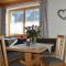 Apart Lorenz