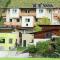 Apartment Lanser