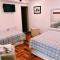 Hotel Petit