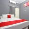 RedDoorz near Terminal Condong Catur - 日惹