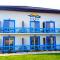 Pensiunea Blue House