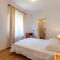 Foto: Hvar Villa Sleeps 8 Pool Air Con WiFi T739246 7/21