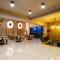 Diamond Pearl Hotel ,Phnom Penh,Royel Palace, Mekong RIver,Swimming Pool
