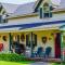 Bugaboo Cottages - Summerside Bugaboo Cottages - Summerside