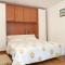 Apartment Veli Losinj 8029b