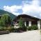 Residence Obermoarhof - comfortable apartments for families, swimmingpool, playing-grounds, Almencard