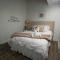 4 BR - Sleeps 8! Celebrity Villa Next to Frenchman St