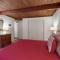 Cozy Chalet (15-013)